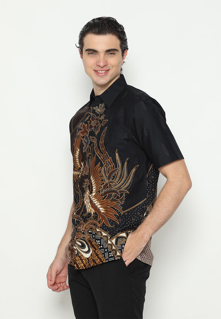 Hadinata Batik Premium Pria Kemeja Pendek Gyan Gayatri